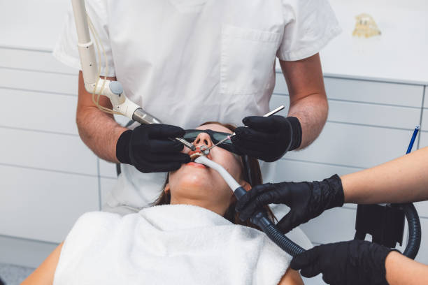Best Weekend Emergency Dentist in Roslyn Estates, NY